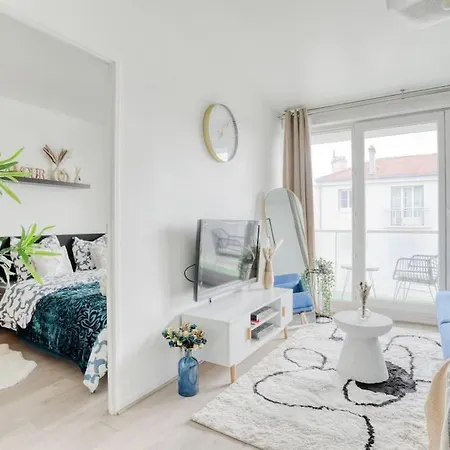 Le Majestic Blue - Metro 8/hopital Henri Mondor Apartment *