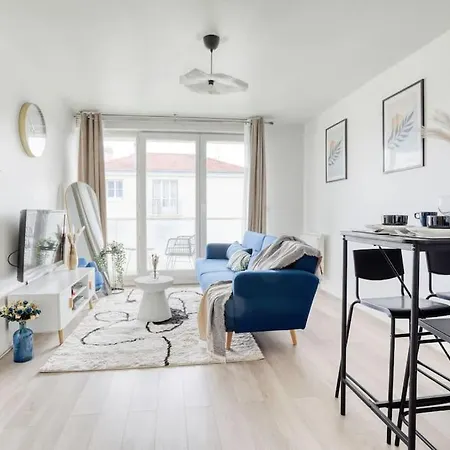 Le Majestic Blue - Metro 8/hopital Henri Mondor Apartment *